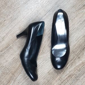 Nine West Black Heels Size 8M